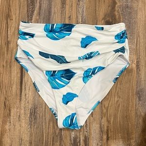 Cupshe high rise NWT swim bottom